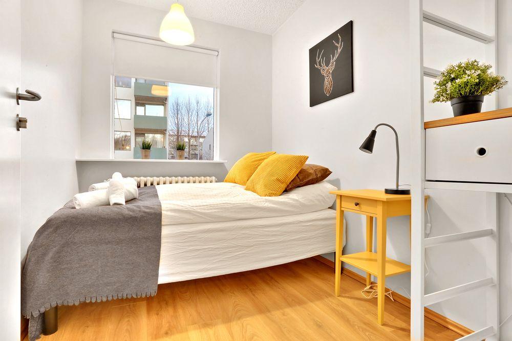 Lakur Guesthouse