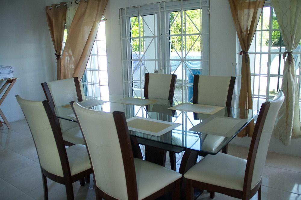Greenoasis Guest House