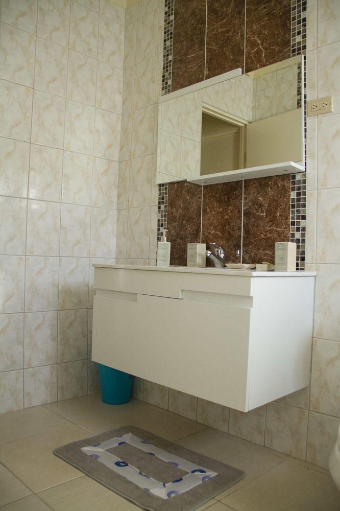 Greenoasis Guest House