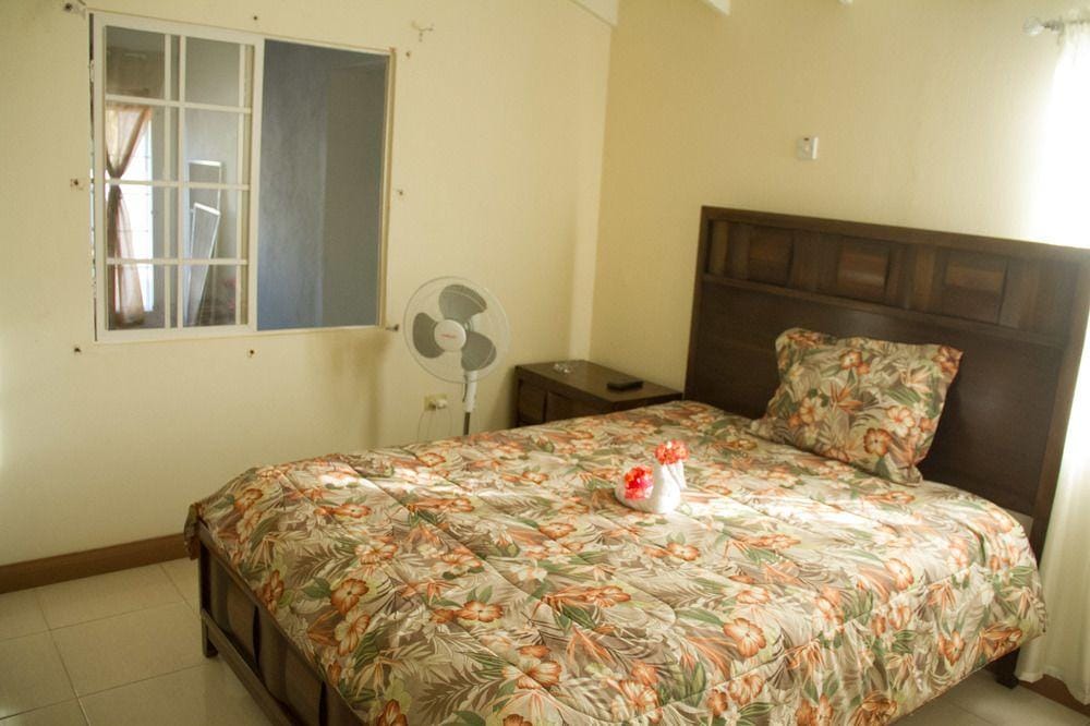 Greenoasis Guest House