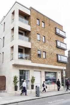 Pearse Street Suites