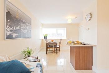 Pearse Street Suites