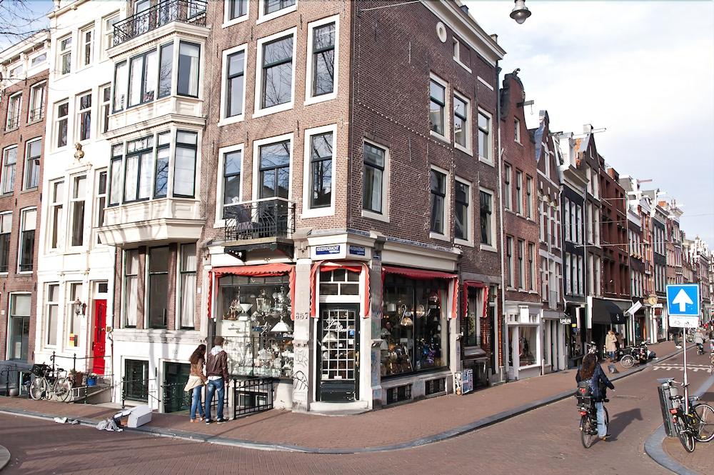 Luxury Keizersgracht Group House