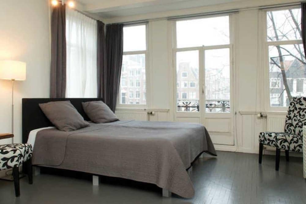 Luxury Keizersgracht Group House