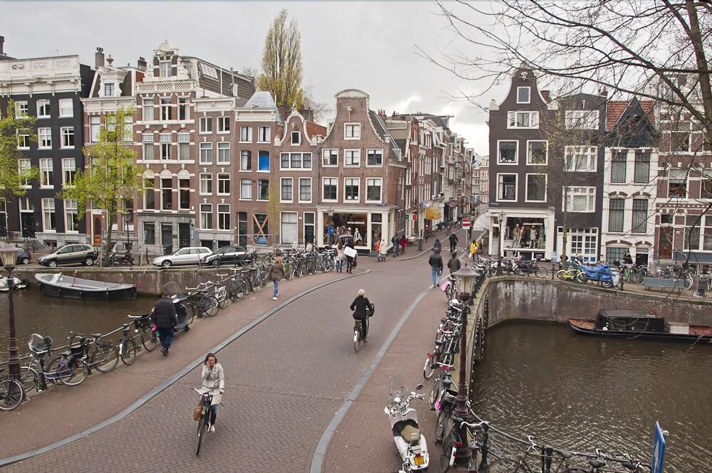 Luxury Keizersgracht Group House