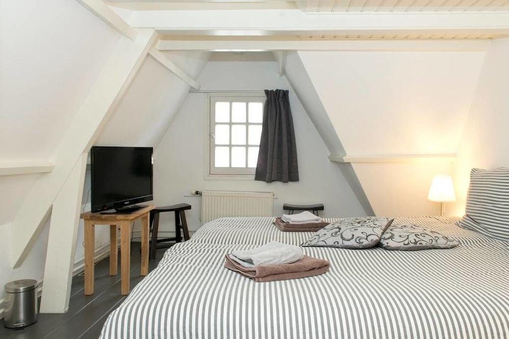 Luxury Keizersgracht Group House