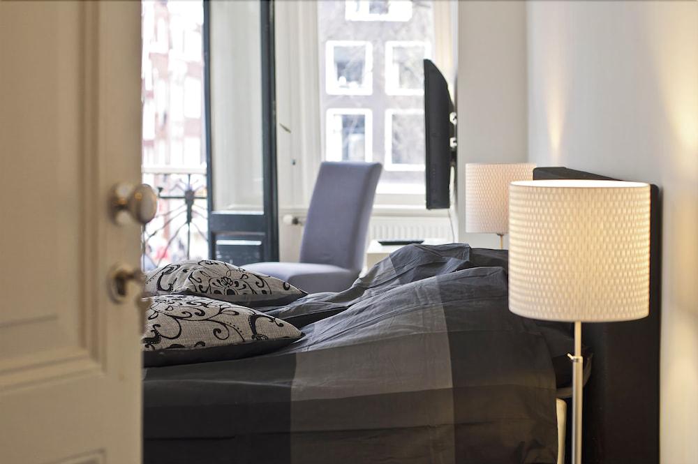 Luxury Keizersgracht Group House