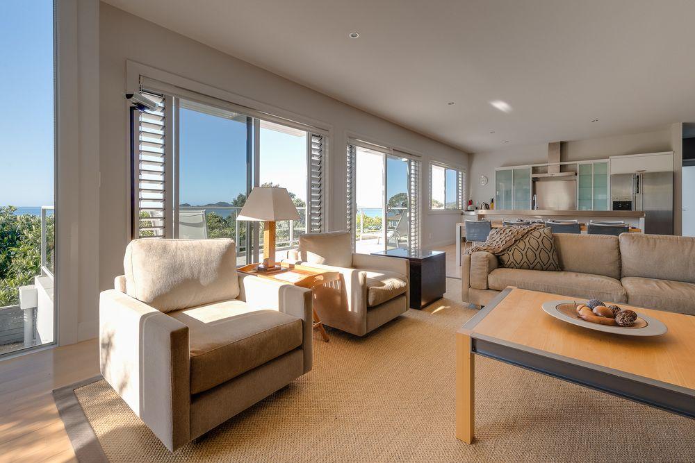 Sea Breeze Lodge