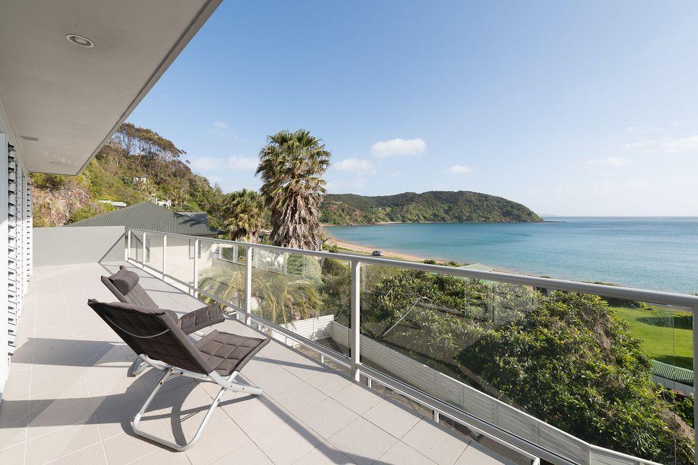 Sea Breeze Lodge