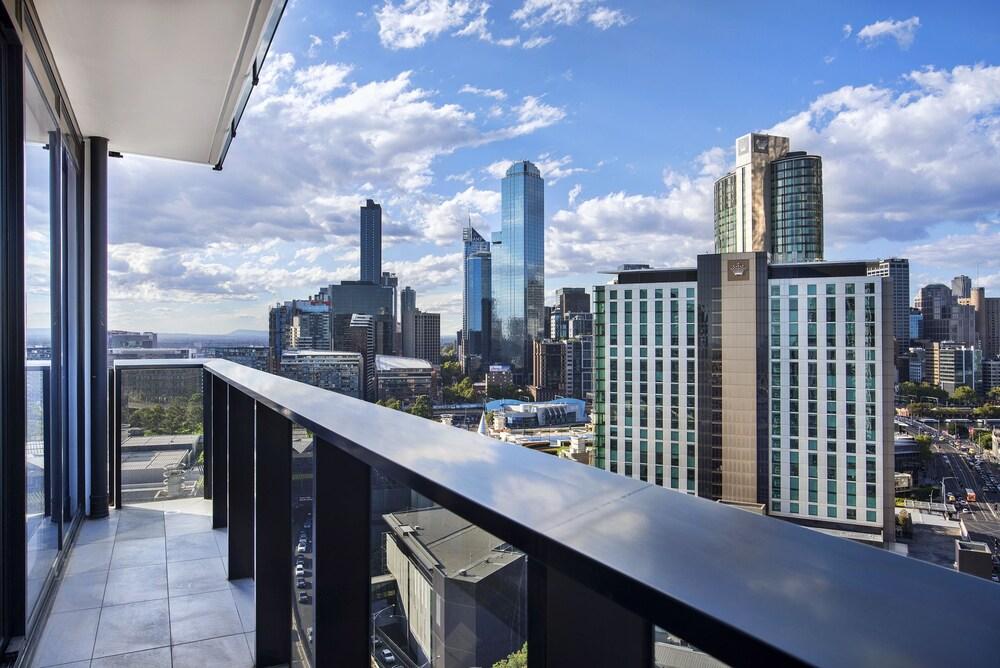 Nook Melbourne Bank Tower Apartments