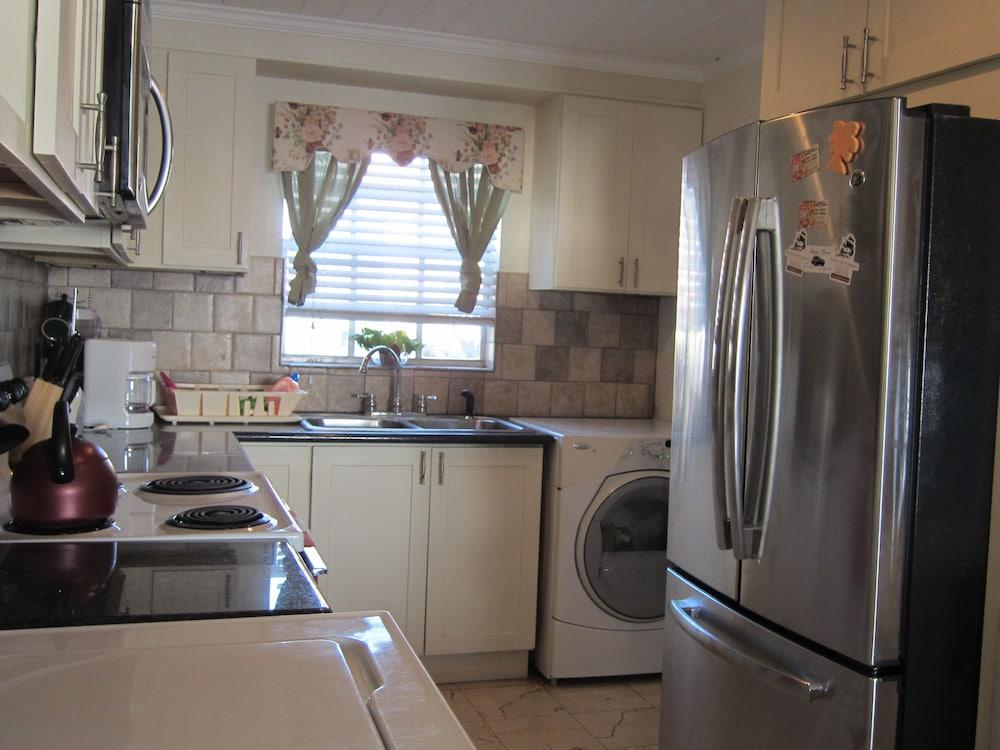 Delaporte Point Townhouse