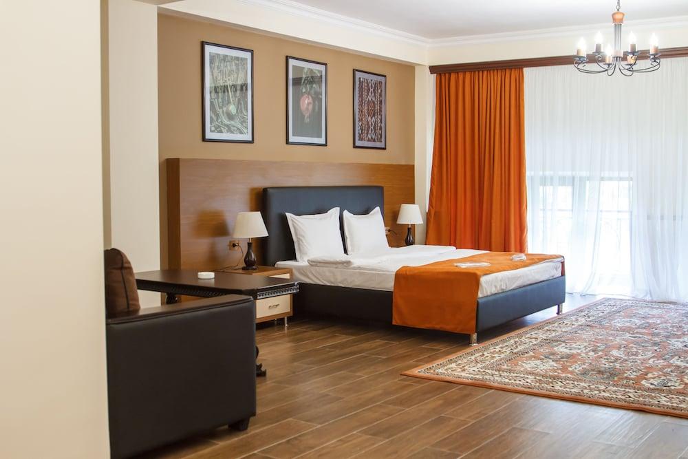 Hotel Plaza Viktoria