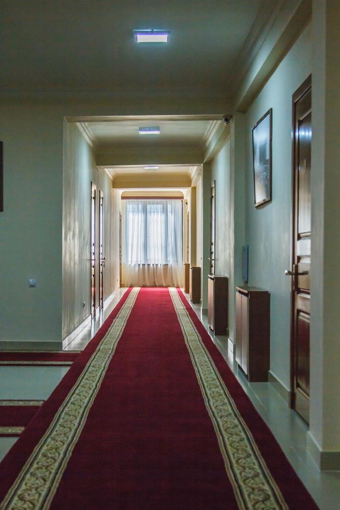 Hotel Plaza Viktoria