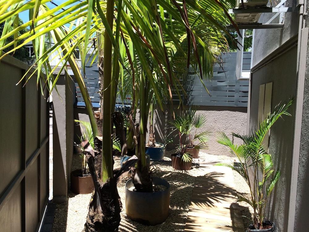 Seaview Holiday Apartments