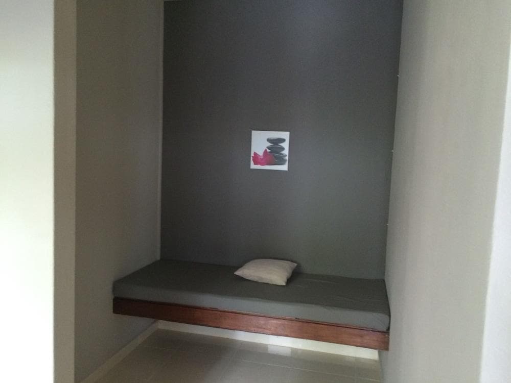 Seaview Holiday Apartments