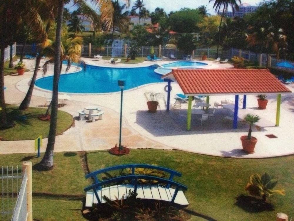 Villas de Playa II
