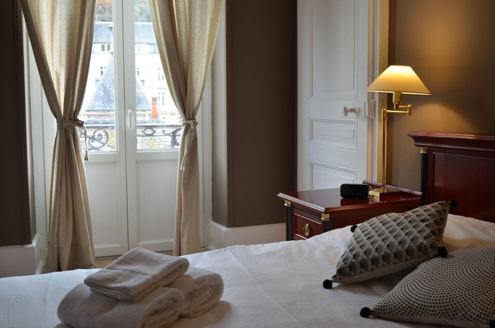 L'Empereur, sa Femme et le petit Prince