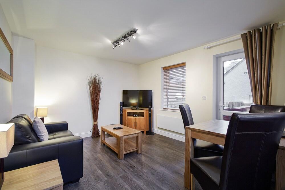 Swan Place Apartments By Esa