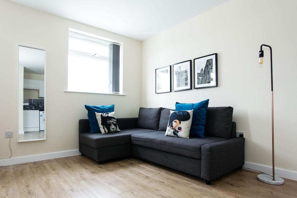 Approved Serviced Apartments Stanley Street