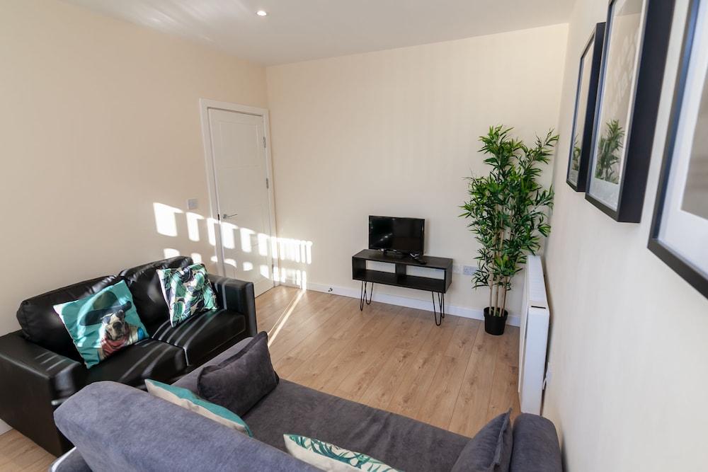 Approved Serviced Apartments Stanley Street