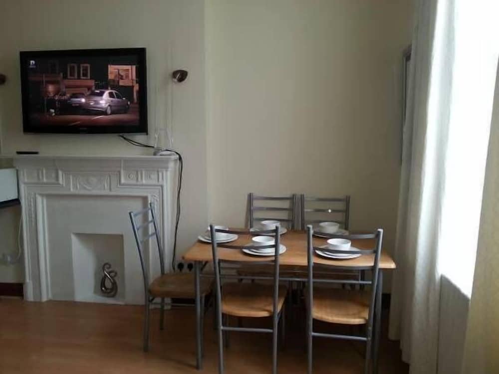 Kensington and Chelsea Apartment
