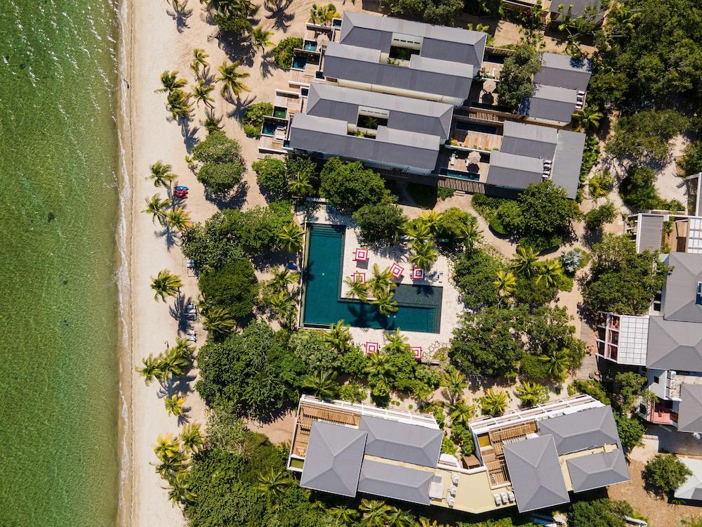 Itz'ana Resort & Residences