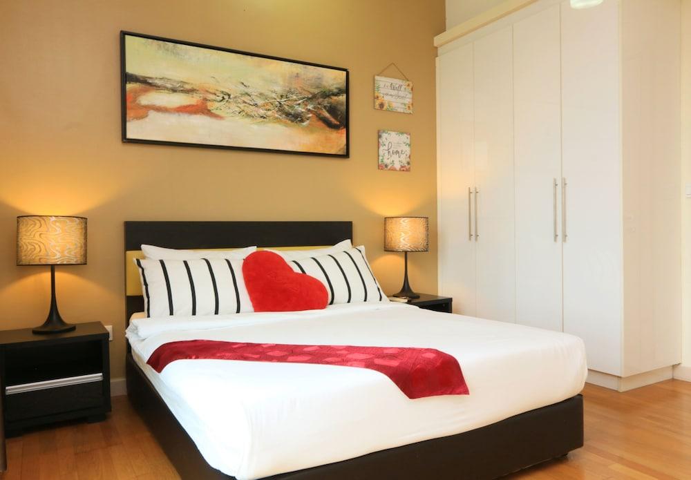 Airporter Bukit Bintang Residence