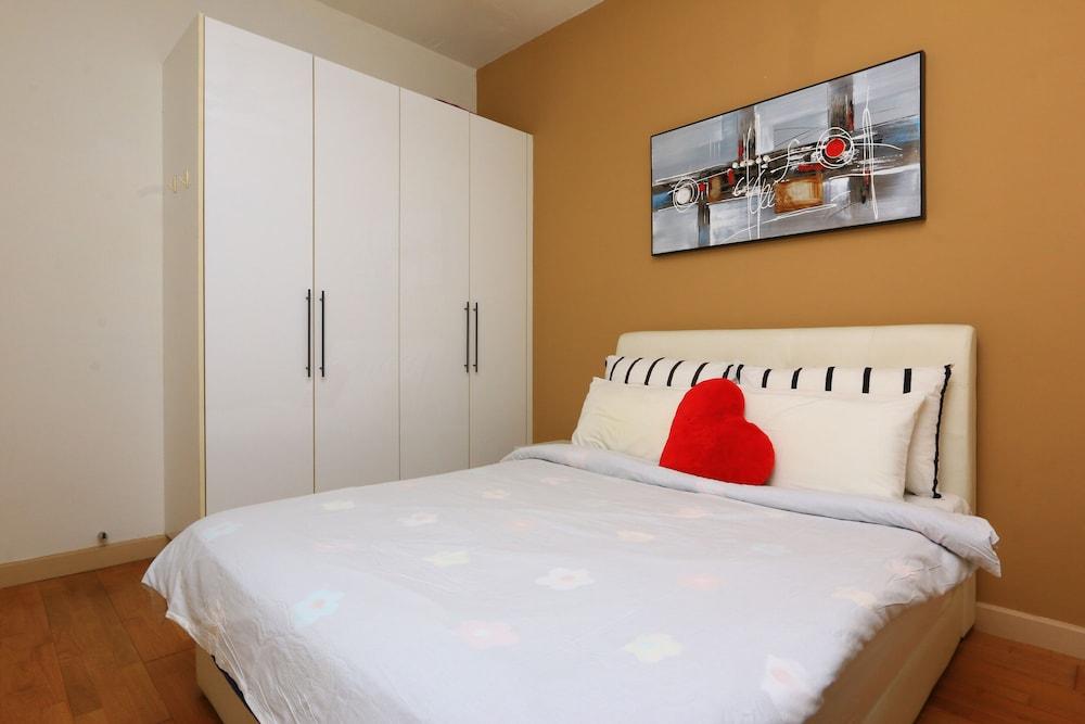 Airporter Bukit Bintang Residence