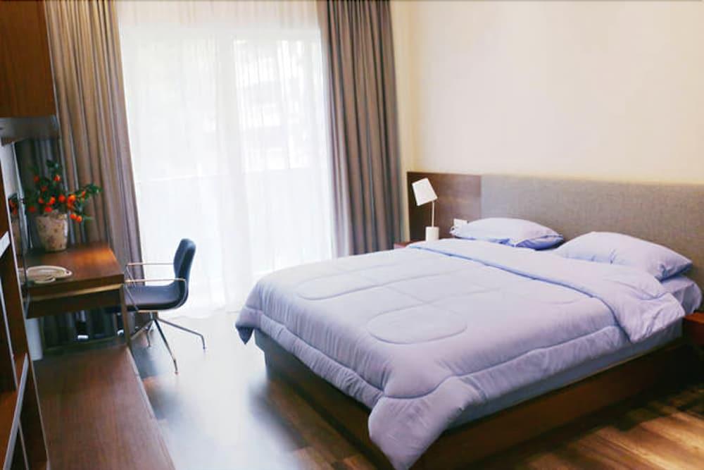 Sembilan Suites by Subhome
