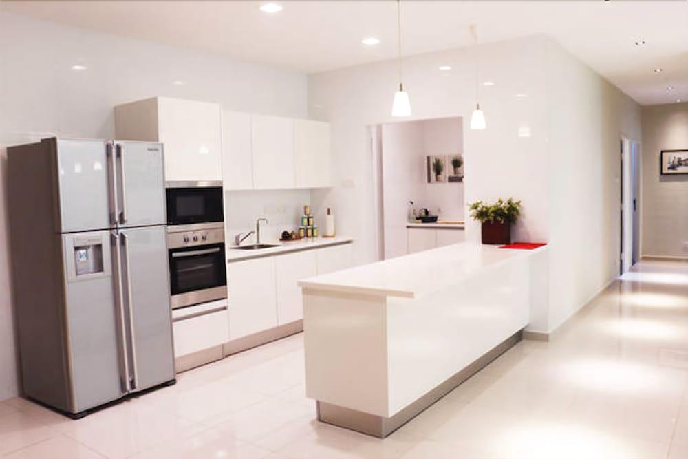 Sembilan Suites by Subhome