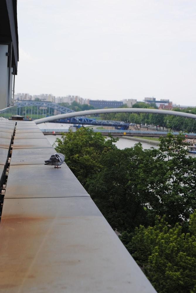 Ekoidea Apartmets Bohaterów Getta Square