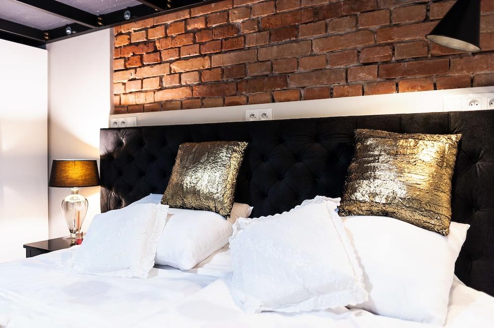 Ekoidea Apartmets Bohaterów Getta Square