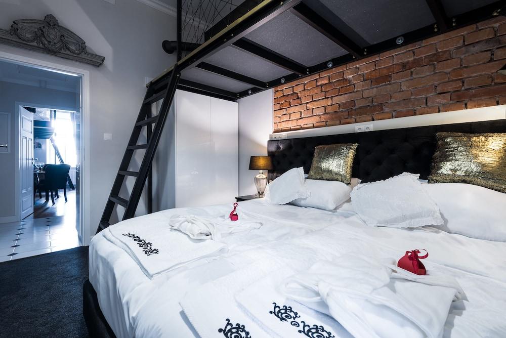 Ekoidea Apartmets Bohaterów Getta Square