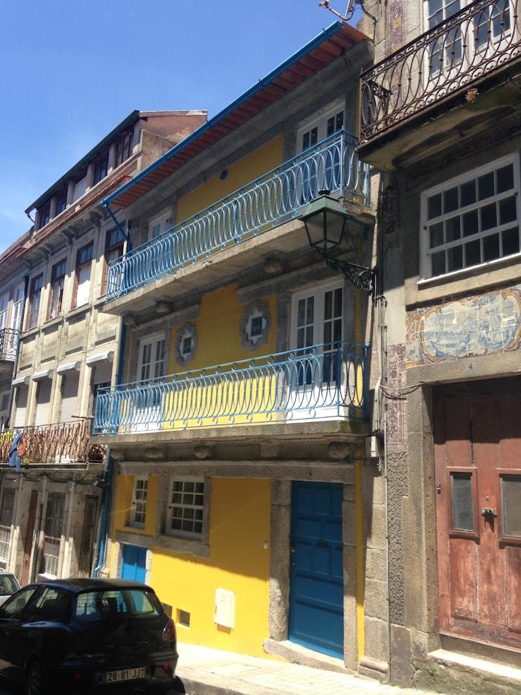 Sao Miguel Apartments