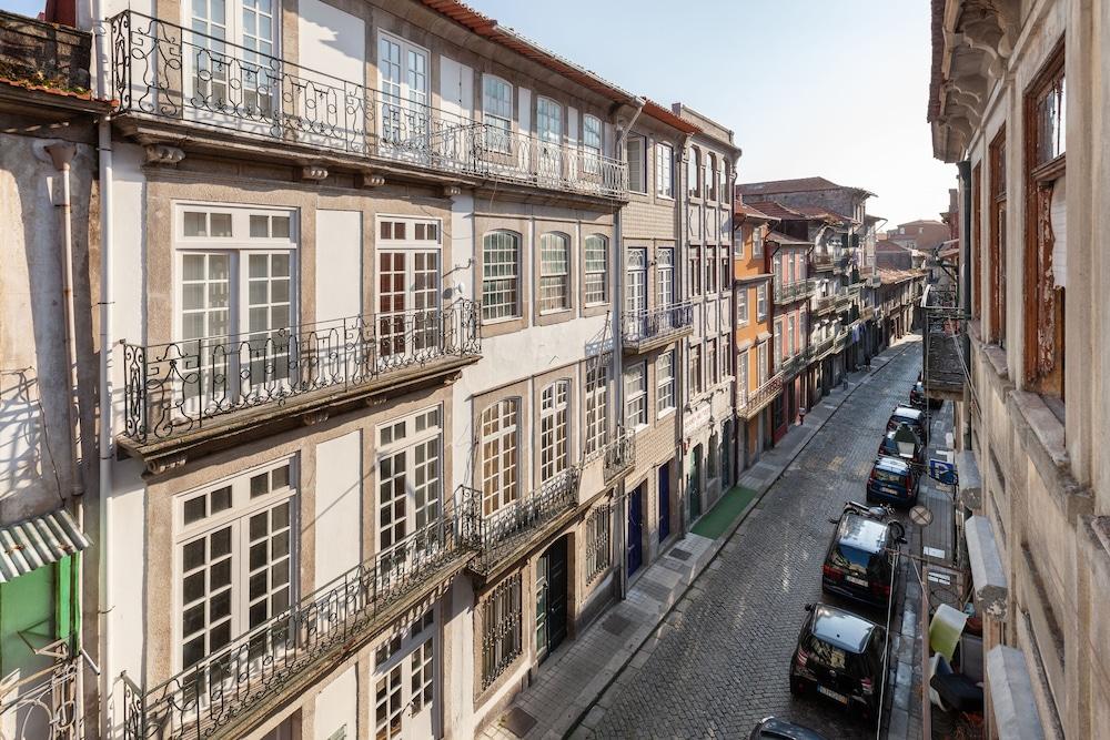 Sao Miguel Apartments