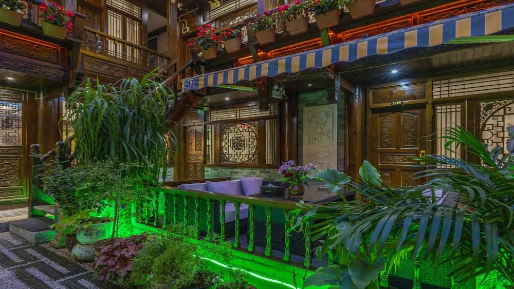 Lijiang He Mu Ju Inn Fairview Branch
