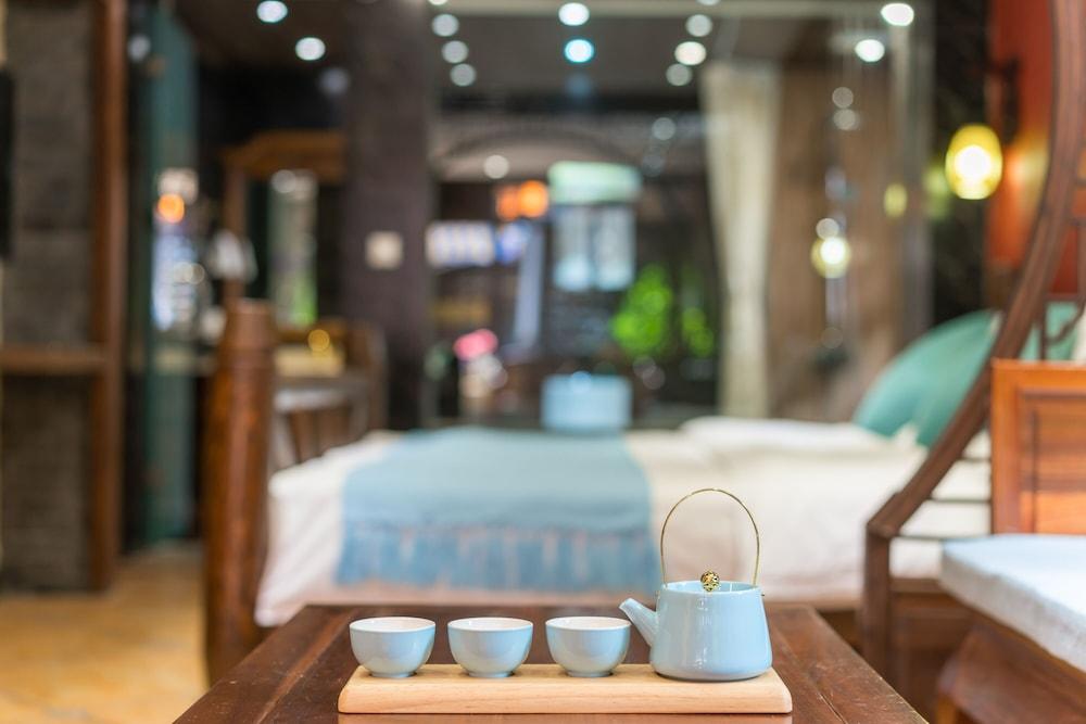 Lijiang He Mu Ju Inn Fairview Branch