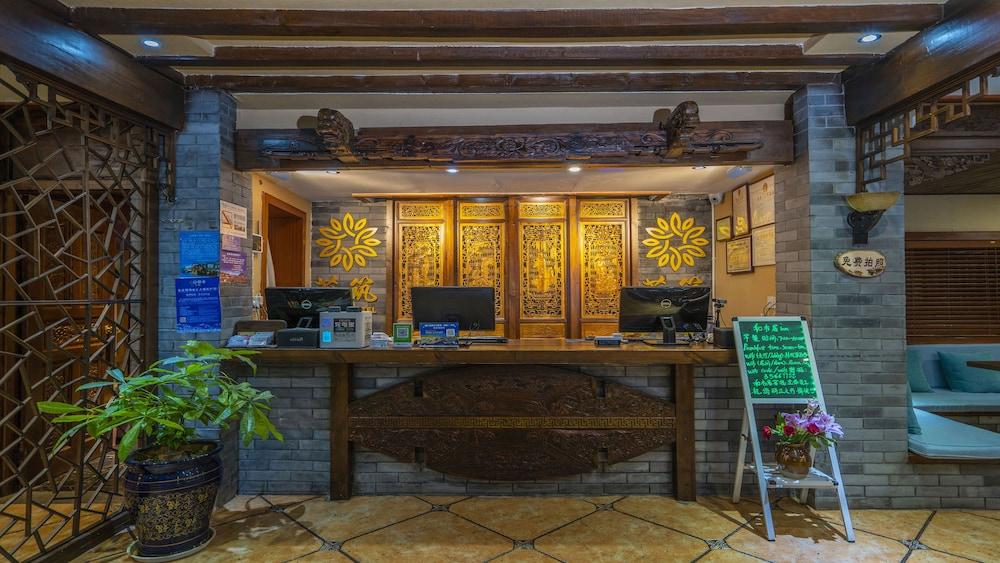 Lijiang He Mu Ju Inn Fairview Branch