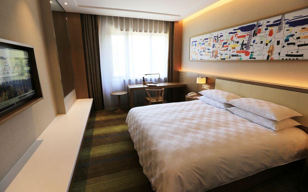 Yin Run Town Hotel