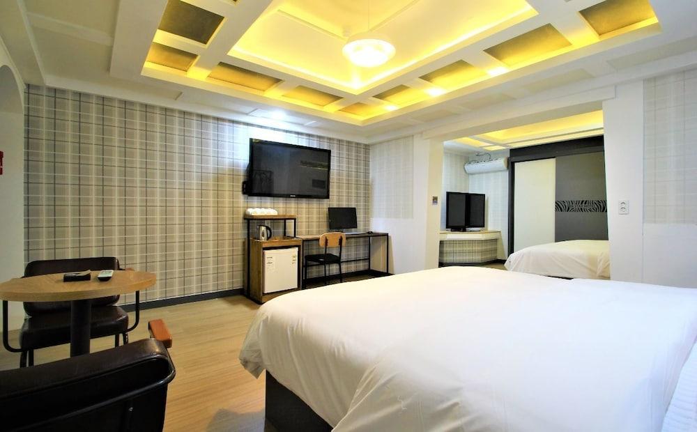 Instar Hotel Yangsan