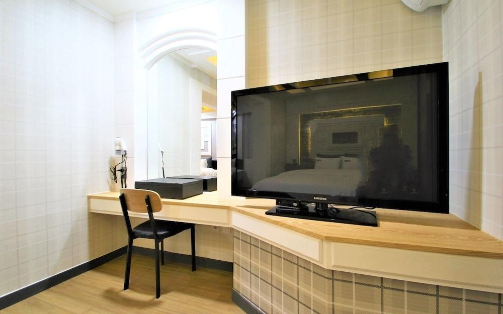 Instar Hotel Yangsan