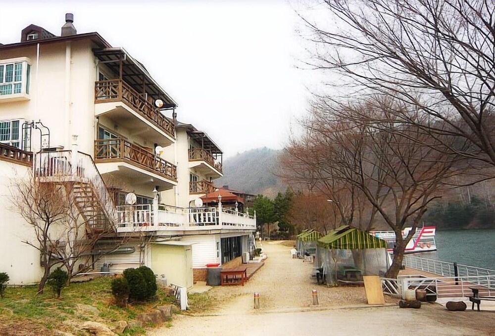 Interlaken Pension In Gapyeong