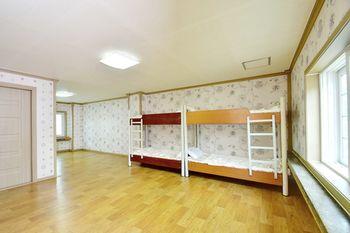 Sungbochon Youth Hostel