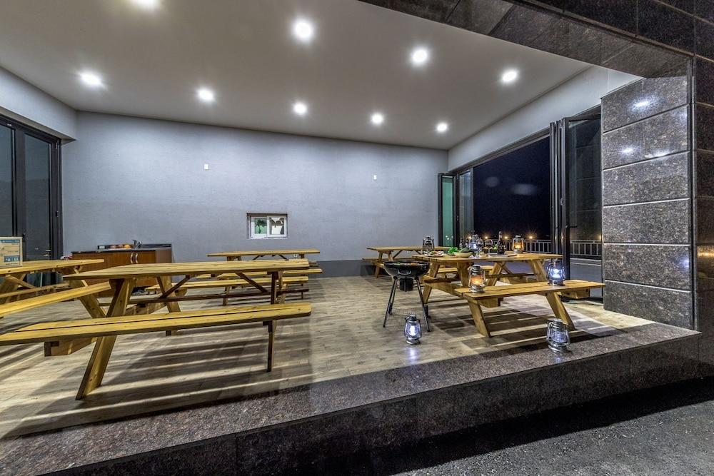 Aria Pension Resort