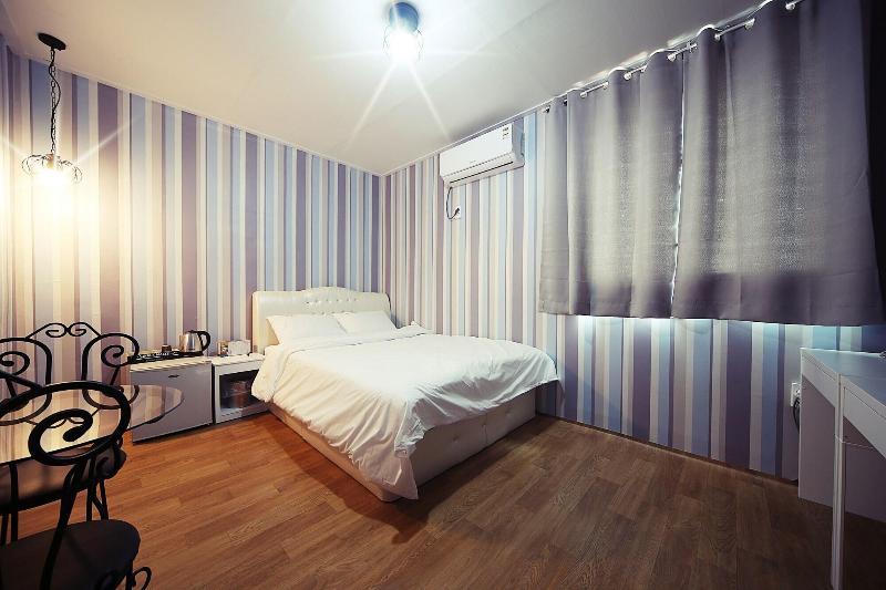 La Siesta Hotel