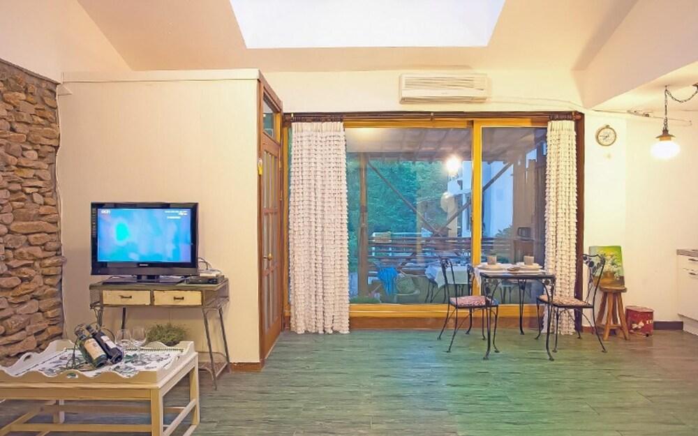 Pocheon Casa Pension