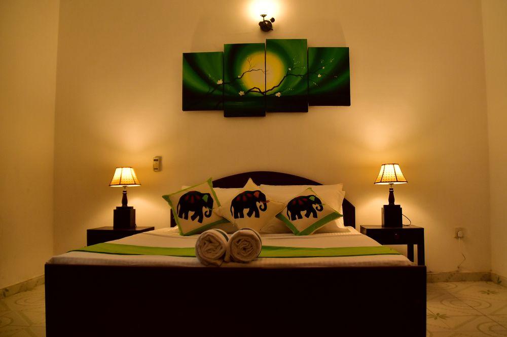 Sky Transit Hotel