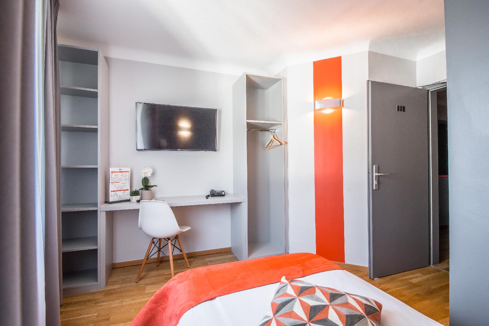 Mandarina Hotel
