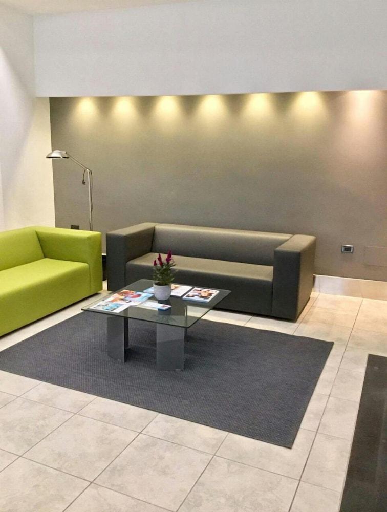 Hotel Artemide