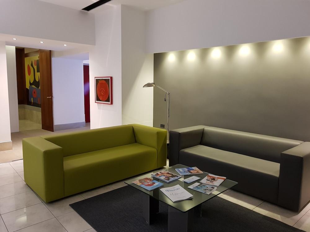 Hotel Artemide